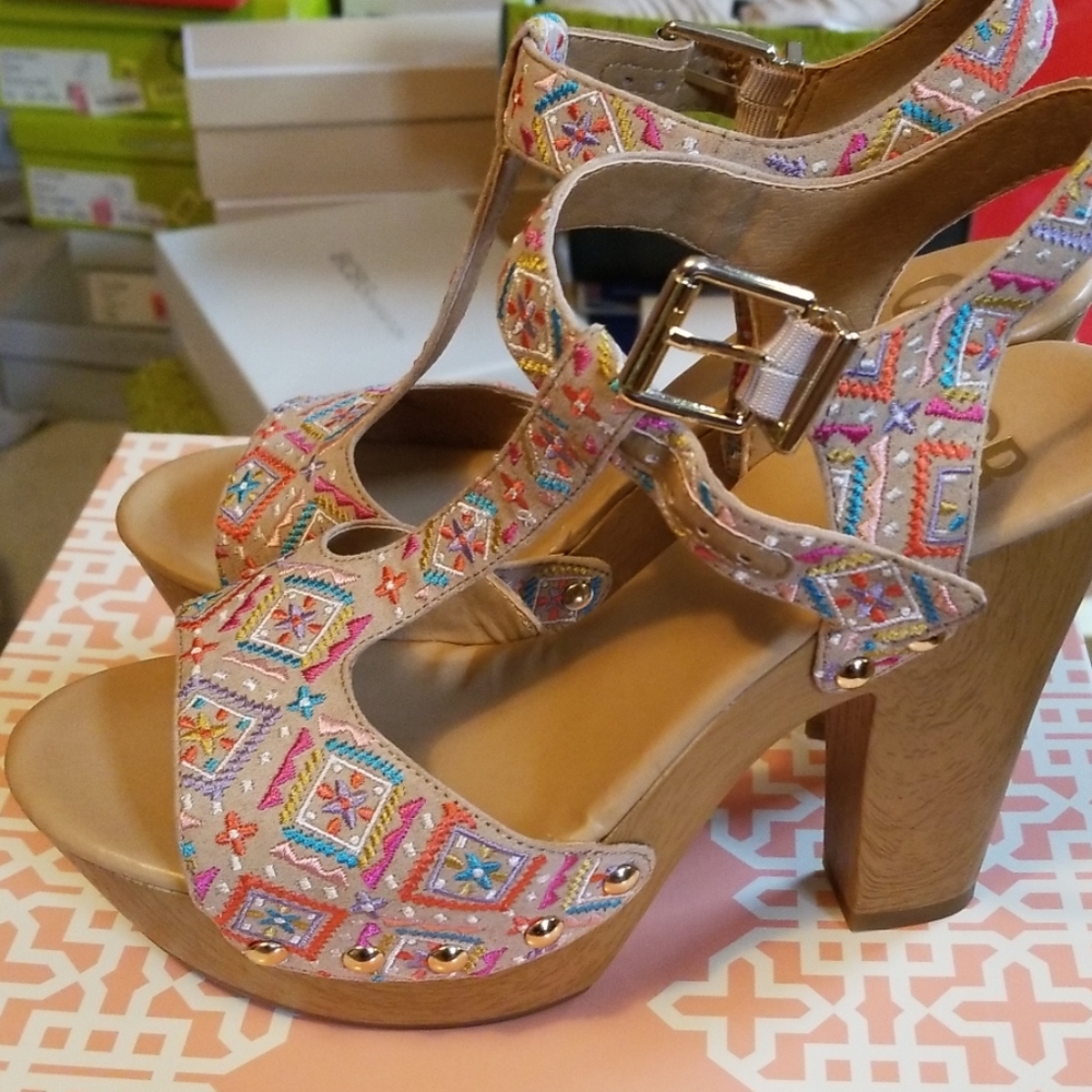 Wedges - Picture 2 of 4